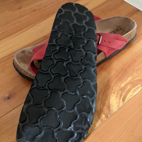 Sandals - Picture 3 of 4